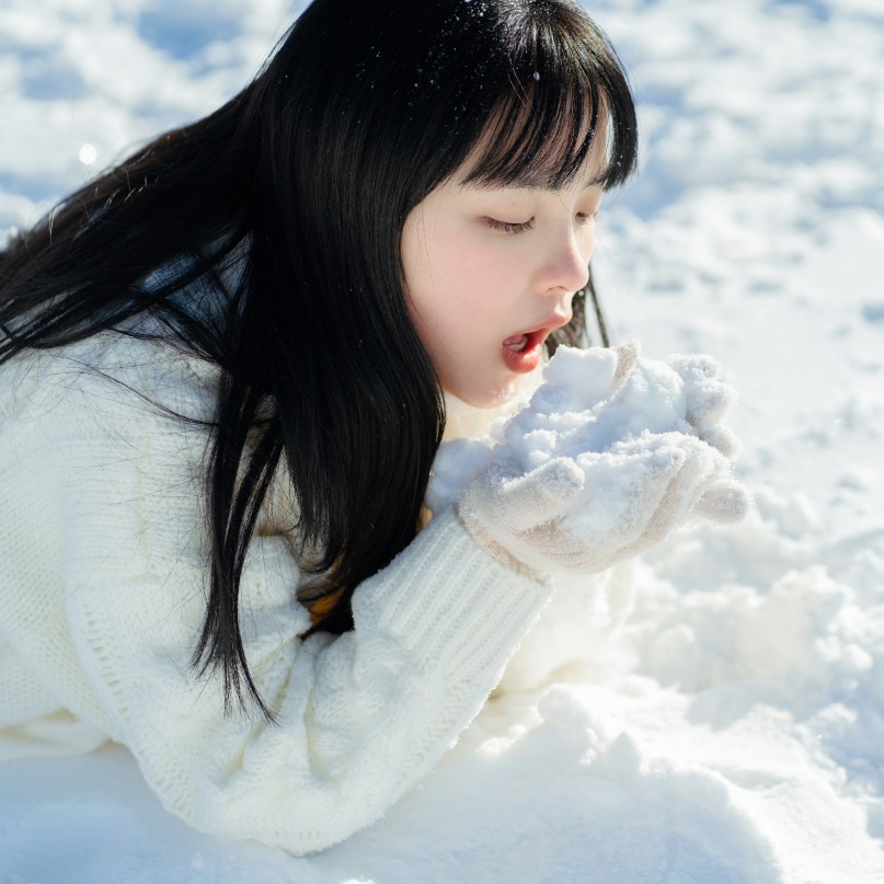 女生头像 蜜茶软熊