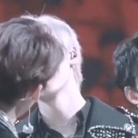 何焉悦色可二改
标tonic_tea