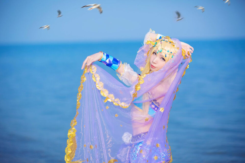 绘里舞娘cosplay