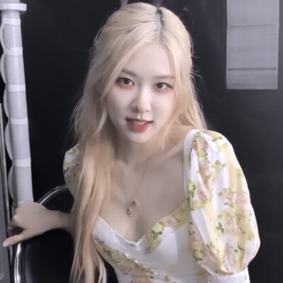 
GONE-Rosé