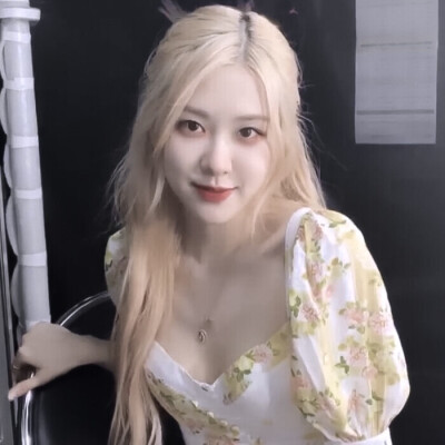 
GONE-Rosé