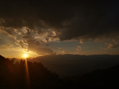 夕阳下一切都是暖的