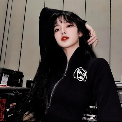 “宝贝要乖哦～”
Lisa
原截.崽崽岐