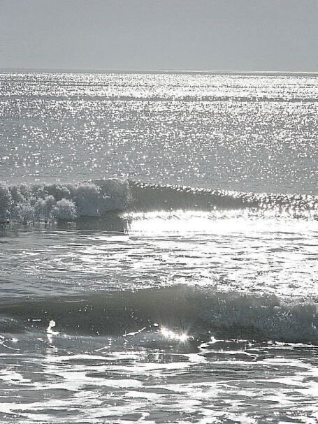 ᴵ ᵏᵉᵖᵗ ᵃ ˢᵉᶜʳᵉᵗ ᶠʳᵒᵐ ᵗʰᵉ ᵘⁿⁱᵛᵉʳˢᵉ / ᵘⁱᵉᵗˡʸ ᵗʰᵒᵘᵍʰᵗ ᵃᵇᵒᵘᵗ ʸᵒᵘ.
我瞒着宇宙山河/悄悄想了你一下。