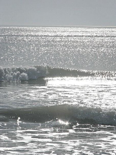 ᴵ ᵏᵉᵖᵗ ᵃ ˢᵉᶜʳᵉᵗ ᶠʳᵒᵐ ᵗʰᵉ ᵘⁿⁱᵛᵉʳˢᵉ / ᵘⁱᵉᵗˡʸ ᵗʰᵒᵘᵍʰᵗ ᵃᵇᵒᵘᵗ ʸᵒᵘ.
我瞒着宇宙山河/悄悄想了你一下。