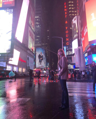 纽约雨夜