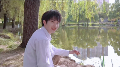 青春有你3李俊濠
Rimiko 1997