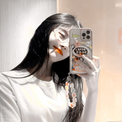 “爱意东升西落浪漫至死不渝”
鞠婧祎