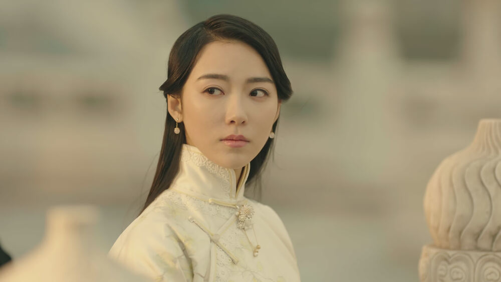 电视剧《热血同行之艳势番》截图,崇利明与花九卿,人生几度秋凉.