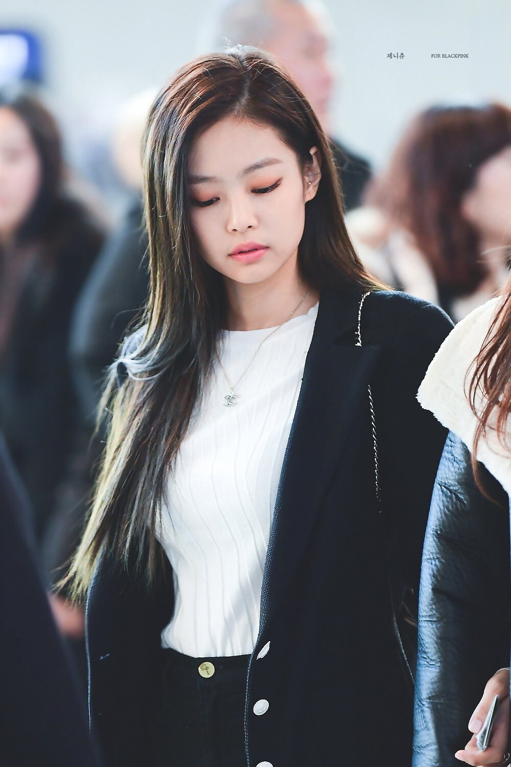 清库存
Jennie
打算找找以前的照片，先清库存，怕到时候搞混了