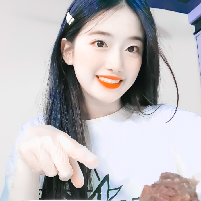 胡馨伊
图源:宫脇哭良