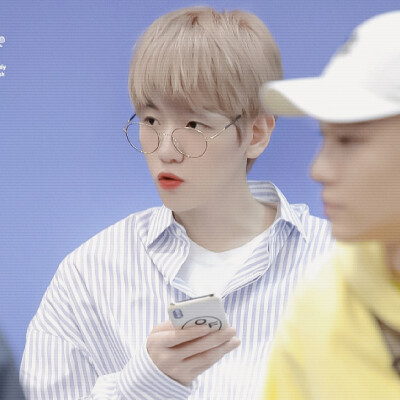 ＃天才愛豆私下有反轉魅力/邊伯賢永遠的神BAEK/©candycrush0506