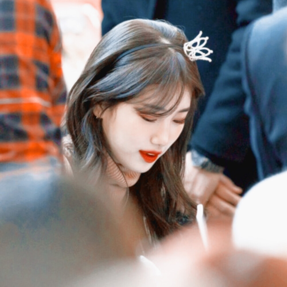 “身边一直是同一个人是值得炫耀的事”
cr.boxgame