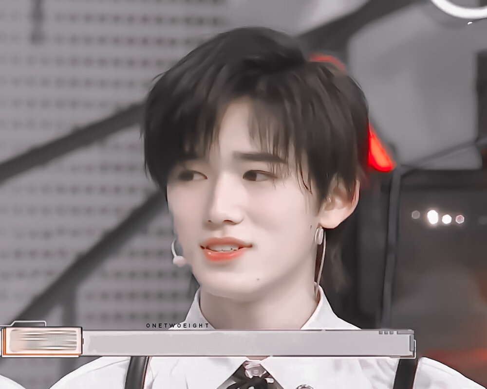 宋亚轩接招吧前辈