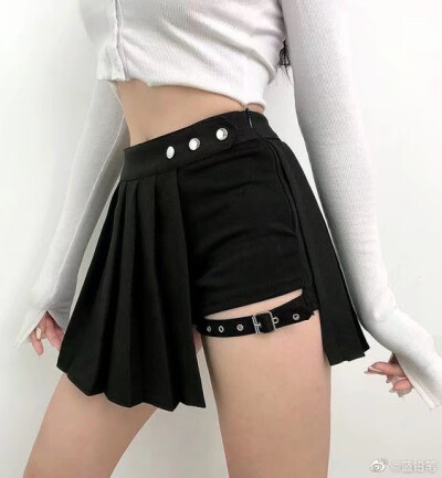 侵删）动作服装素材