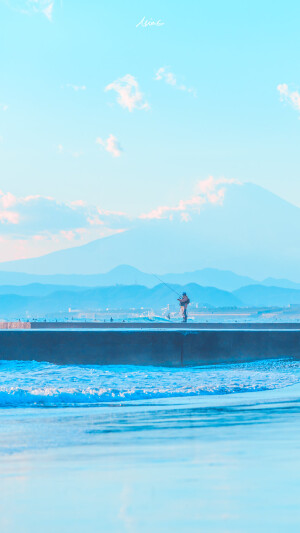 「谁说蓝色是忧伤 你看看天空和海洋」

©️akias要好好拍照了