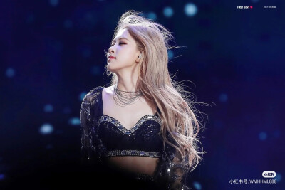 “我永远热爱朴彩英”