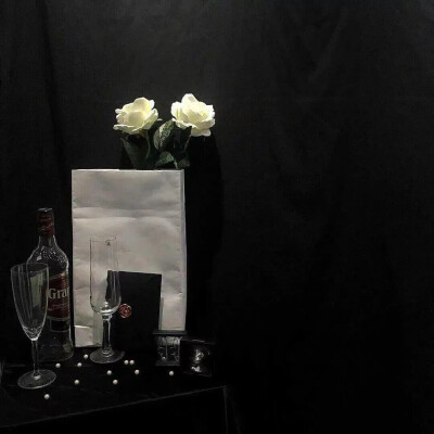 “ʸᵒᵘ ᵃʳᵉ ᵗʰᵉ ʳᵉᵃˢᵒⁿ ʷʰʸ ᴵ ʳᵉᶠᵘˢᵉ ᵒᵗʰᵉʳˢ .”
背景 壁纸