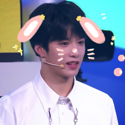 刘耀文头像自制
二传注明:江初眠