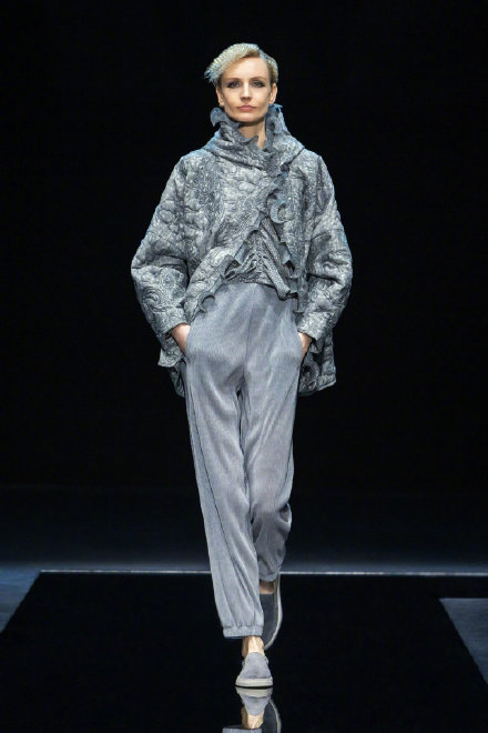  乔治 阿玛尼 Giorgio Armani 2021/2022秋冬女装系列