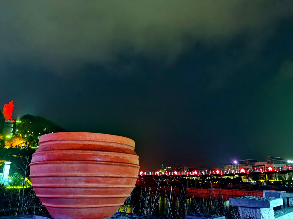 茅台夜景