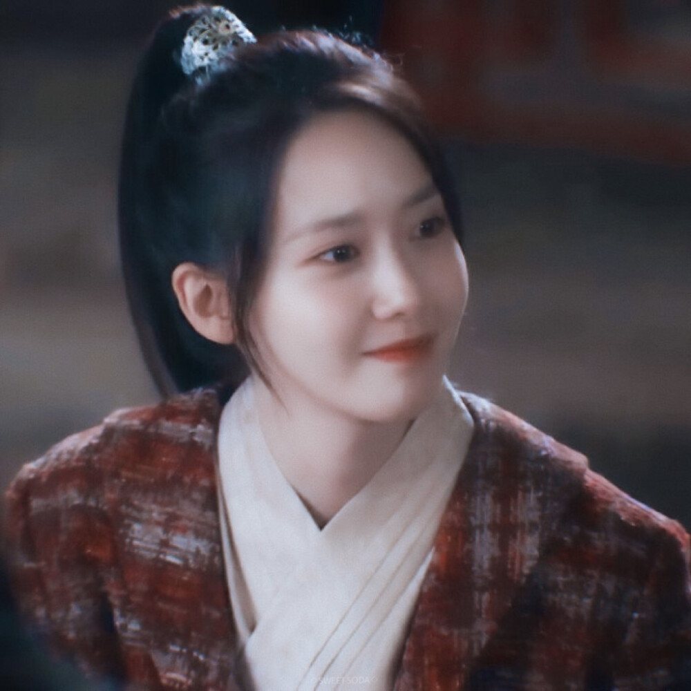 ◇林允儿
原截小黄君