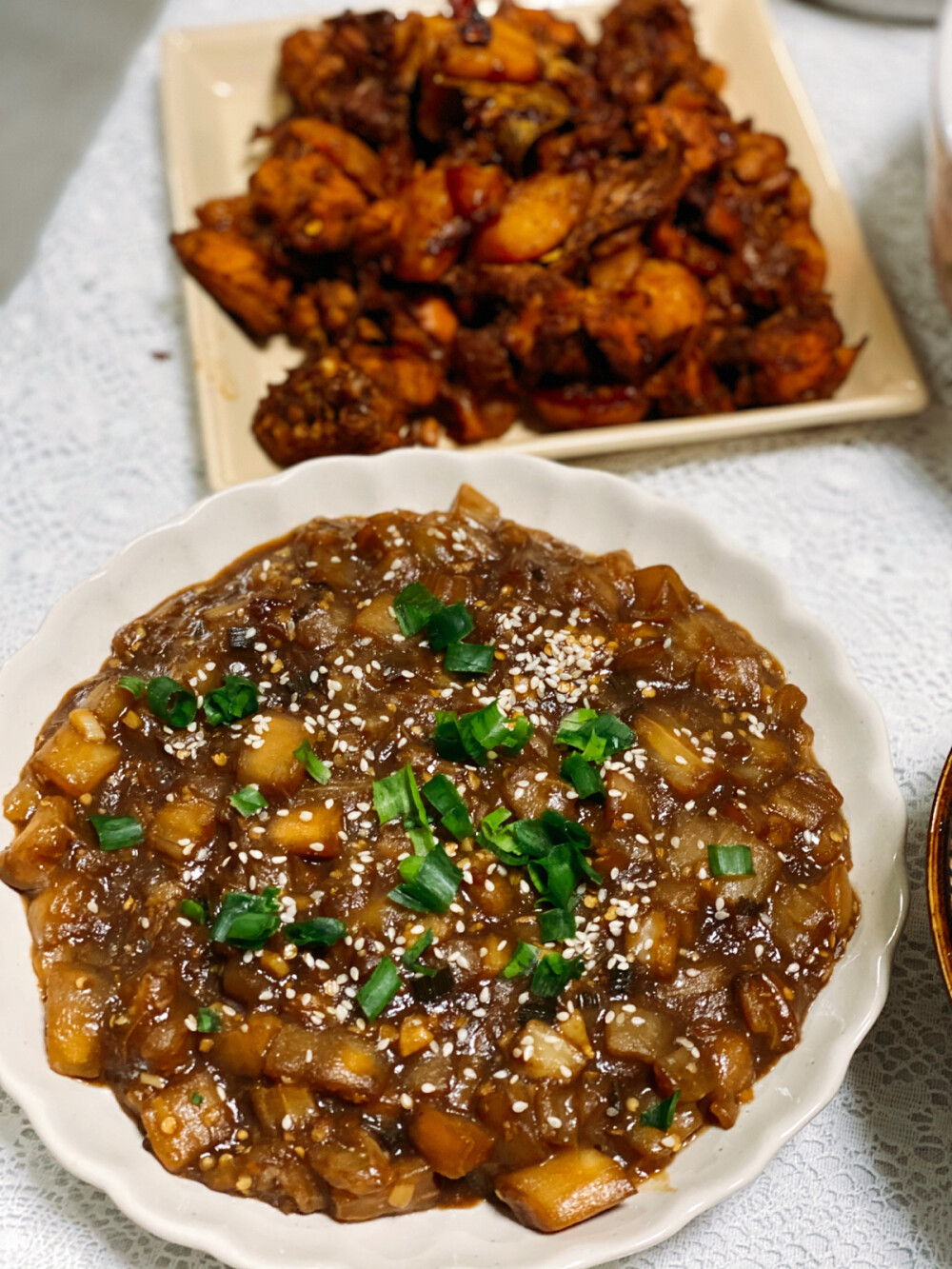 花胶鸡汤 蒜香牛肉 香辣鸡血