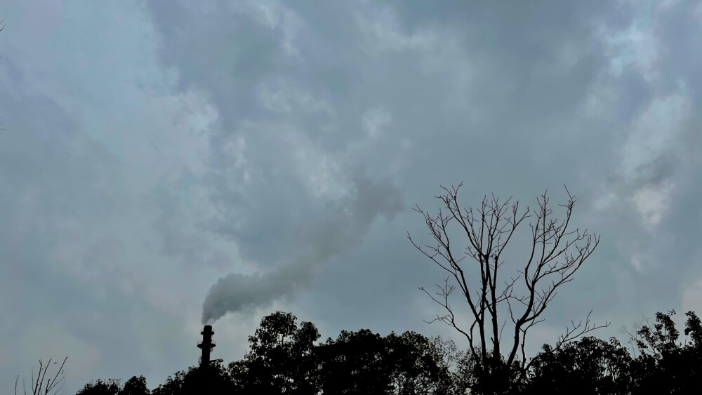 云烟成雨
支离破碎
光影