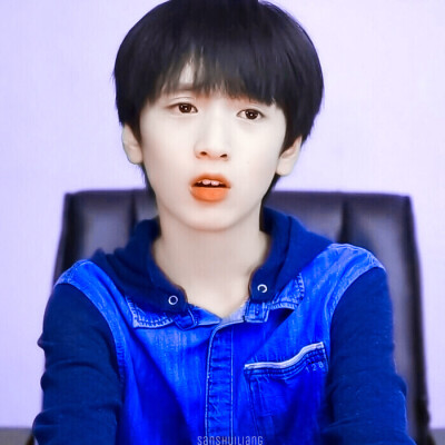 人类幼崽也太可爱了吧！
kiyo～