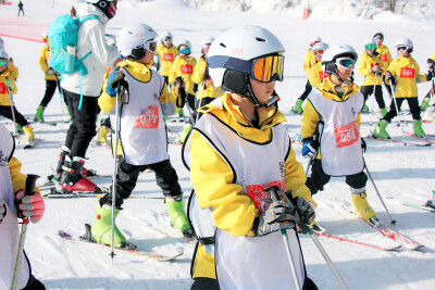 鬃狮camp滑雪冬令营成长瞬间酷毙了