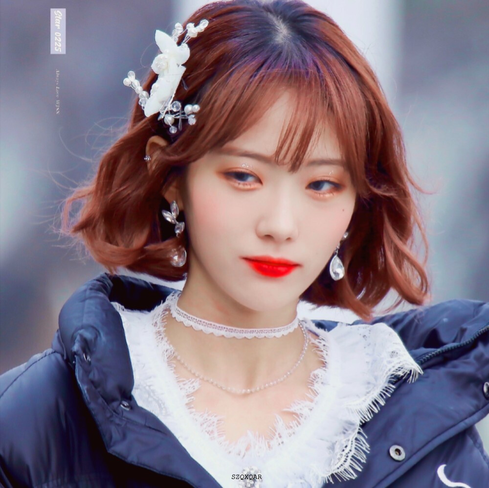 李露朵LUDA.
WJSN—Star.