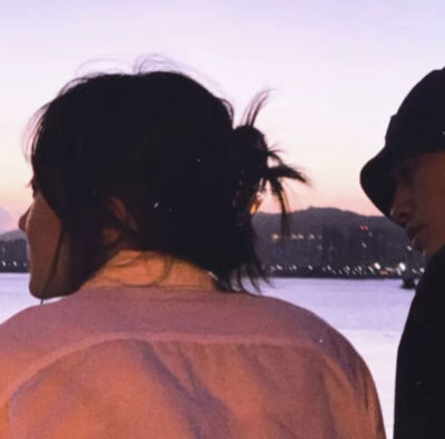 情侣头像 最感动的是他懂得你所有的口是心非。「侵权删」