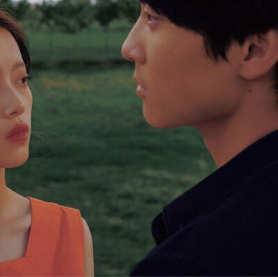 情侣头像 最感动的是他懂得你所有的口是心非。「侵权删」