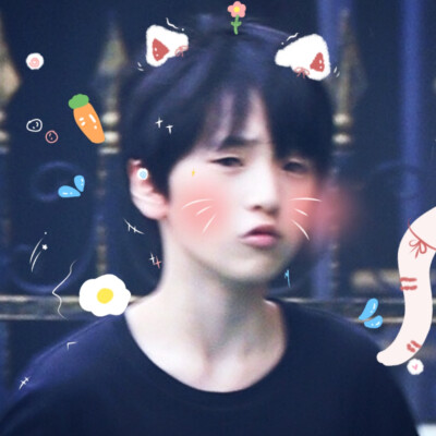 严浩翔头像自制
二传注明:江初眠