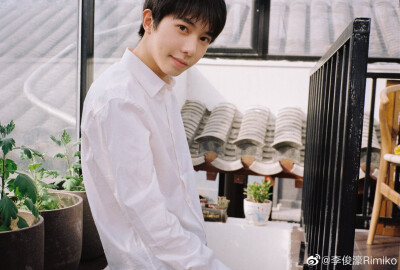 李俊濠！壁纸