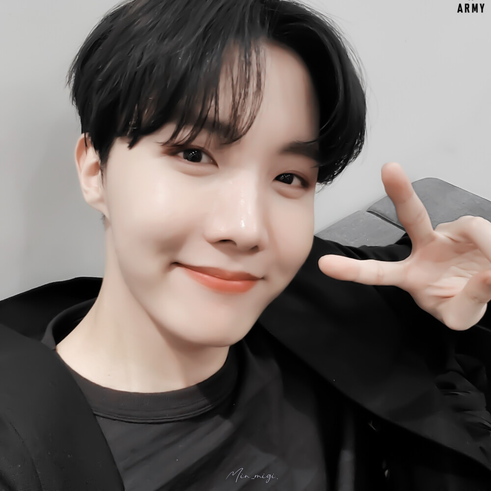 * EGO .
郑号锡＠Rapper会情歌
p2Adonis_Hoseok