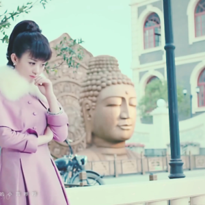 《老九门》尹新月
图源水印