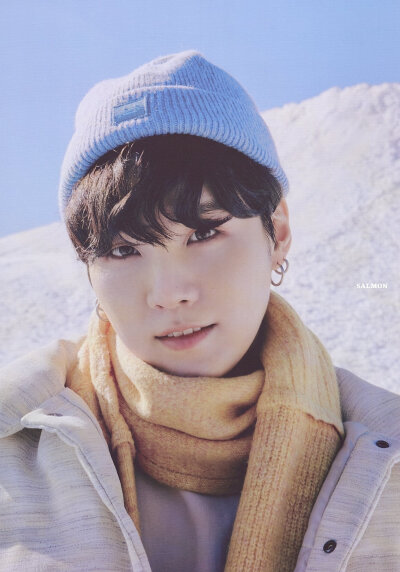 闵玧其
2021 WINTER PACKAGE
cr.SALMON_613