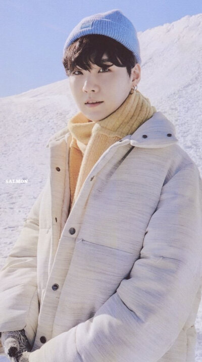 闵玧其
2021 WINTER PACKAGE
cr.SALMON_613