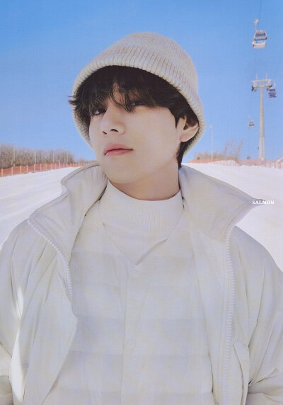 金泰亨
2021 WINTER PACKAGE
cr.SALMON_613