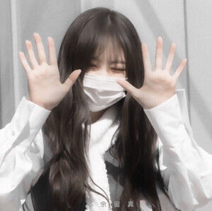 
           “当我们喊出BLACKPINK in your area这一口号的时候，意思是我们用优质的音乐，带着满满的力量，来到大家的身边——我们为你们存在于此”

                                                              ——JENNIE ​