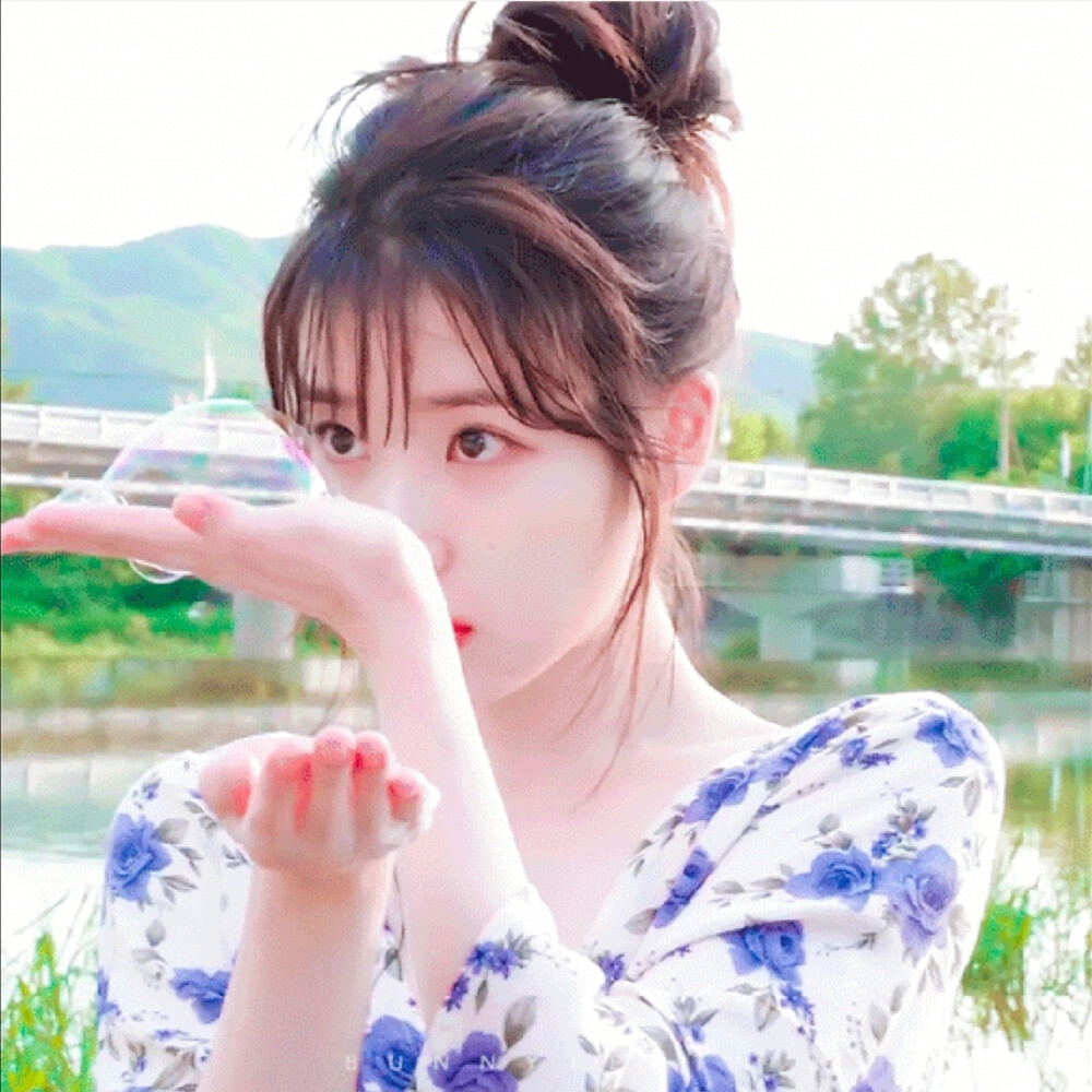 IU