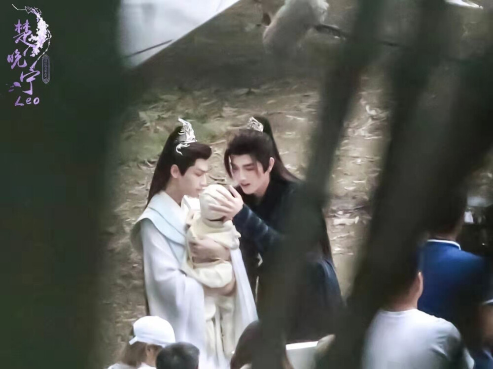 皓衣行师尊 晚宁 