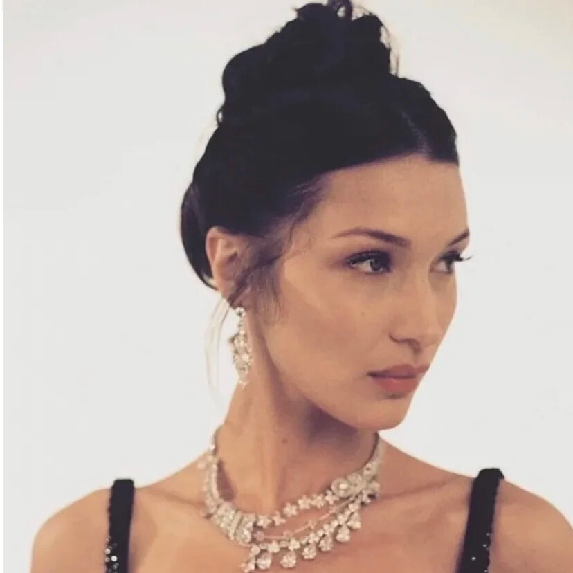 Bella hadid