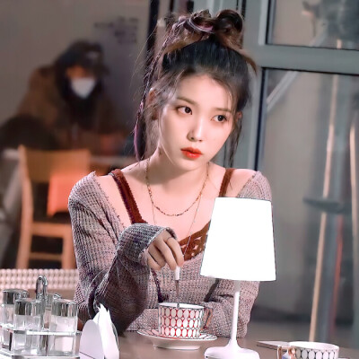 iu 头像