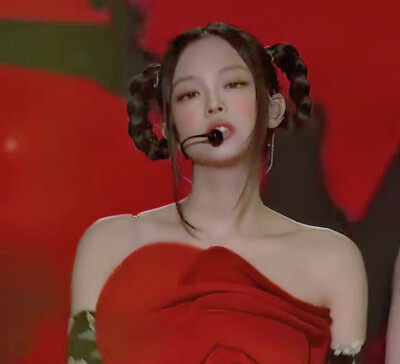 Jennie Kim.
（不可二传/奶桃桃）