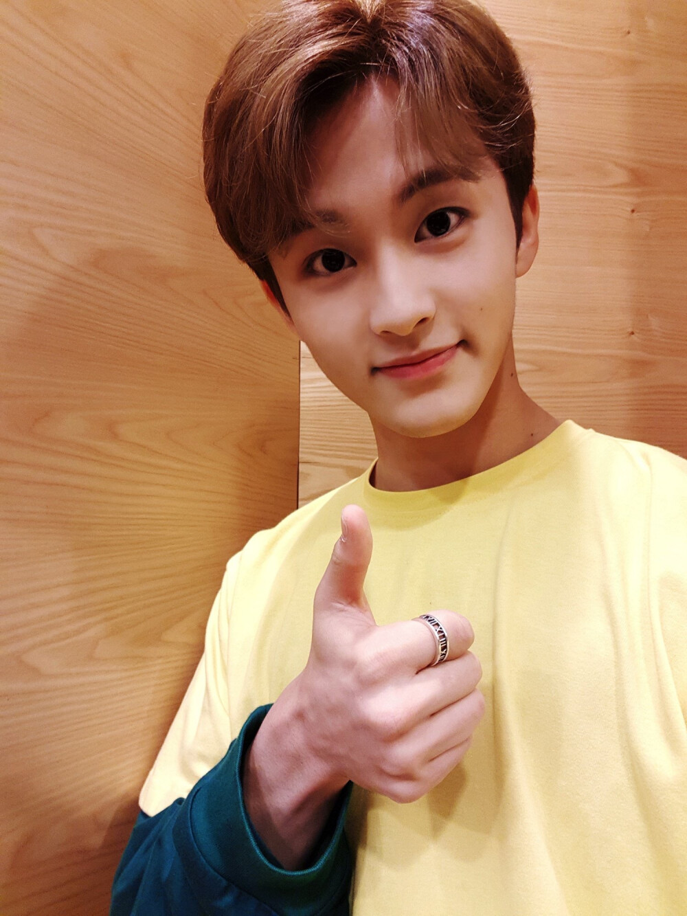 MARK LEE