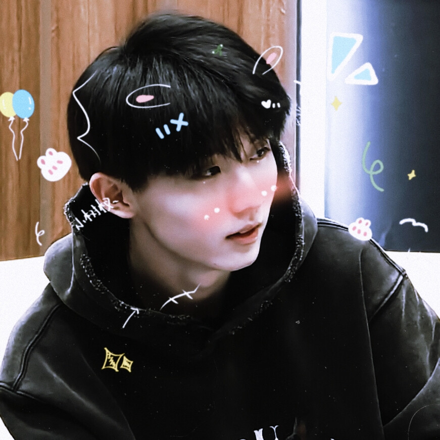 马嘉祺.自制抱图dd
贴纸素材cr堆糖
