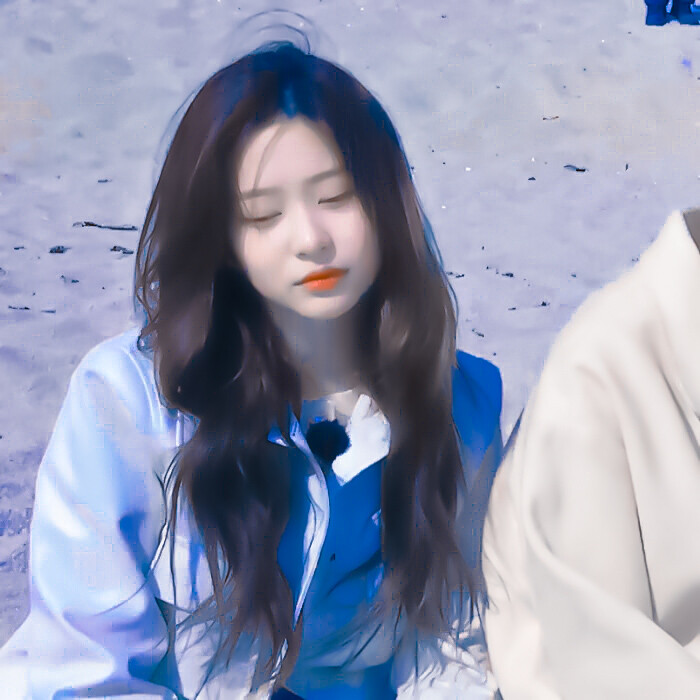 珉周困啦~
#金珉周
◎林榆潇
cr.夏风