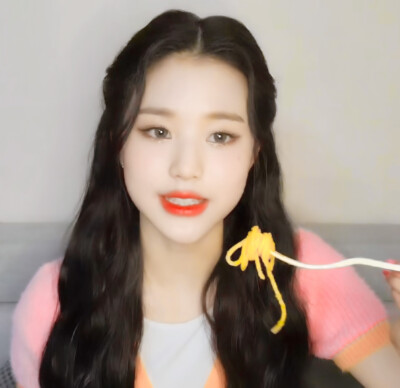 Wonyoung_
美女吃播